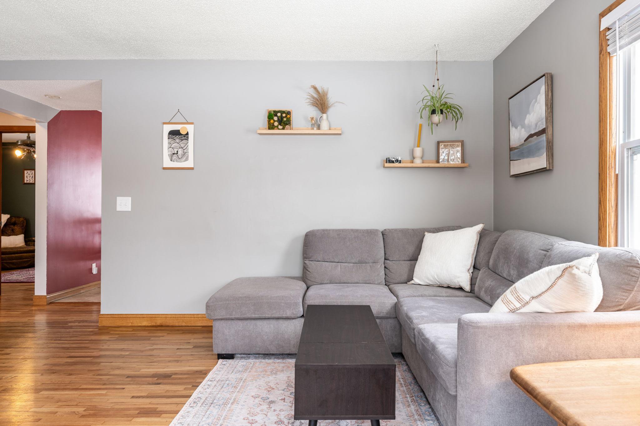 3722 Hayes Street NE