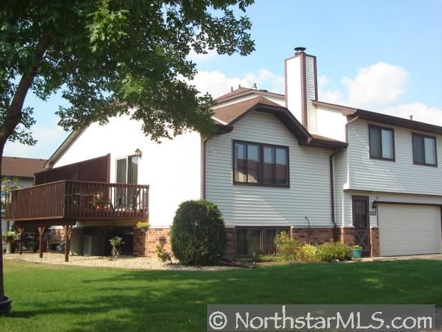 Photo 1 of 1 — 8772 N Maplebrook Circle, Brooklyn Park, MN 55445