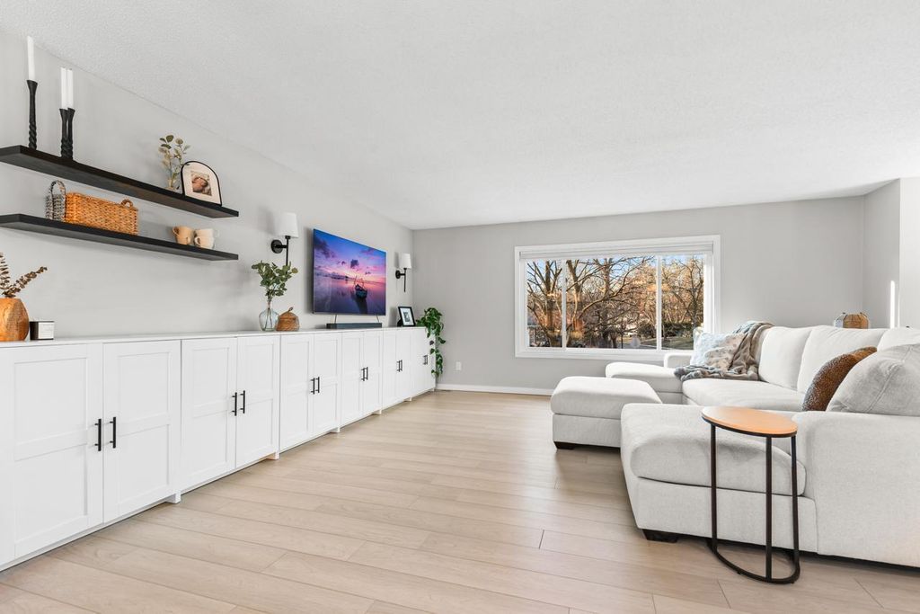 Photo of 7404 Laredo Drive, Chanhassen, MN 55317 (MLS # 7042483)