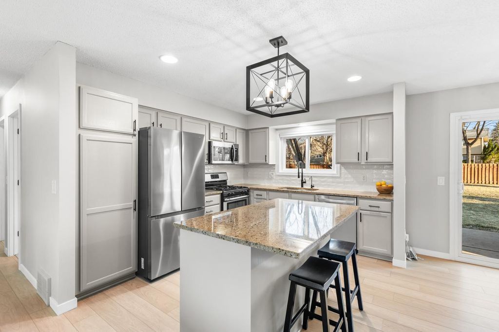 Photo of 7404 Laredo Drive, Chanhassen, MN 55317 (MLS # 7042483)