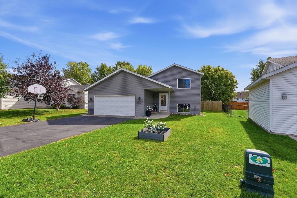 Photo of 850 Savanna Avenue, Saint Cloud, MN 56303 (MLS # 7155555)