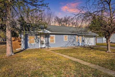 735 N Montana Avenue New Richmond WI 54017