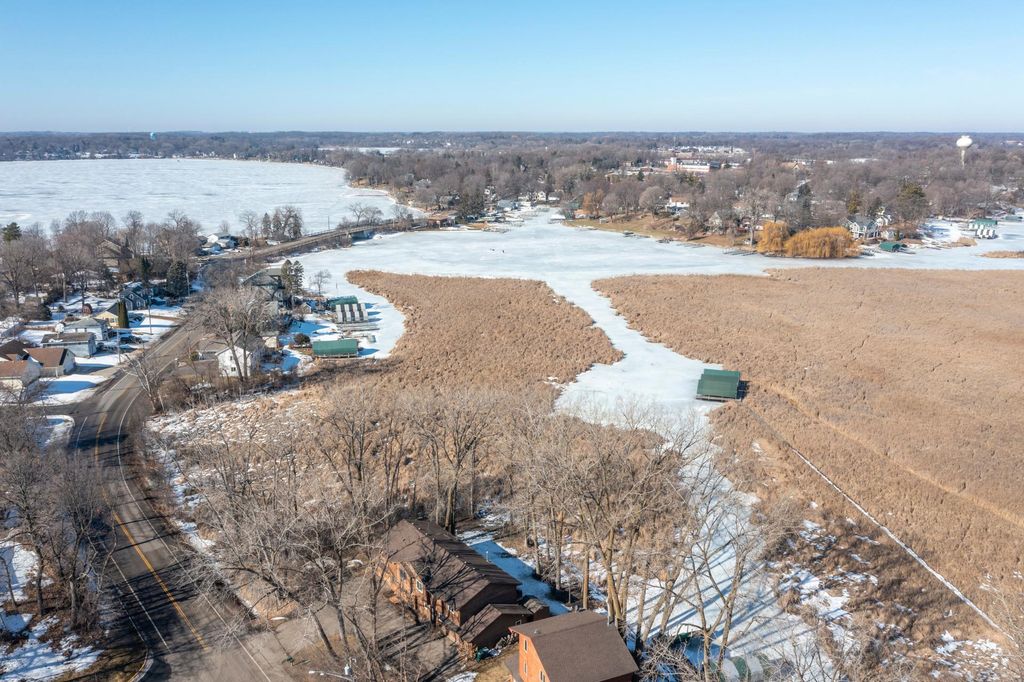 Photo of 4854 Wilshire Boulevard, Mound, MN 55364 (MLS # 7023986)