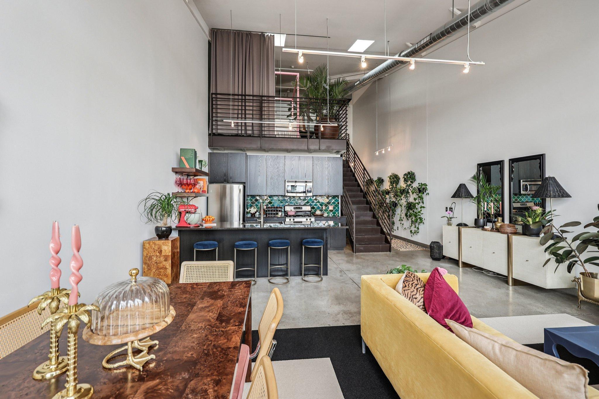 730 Stinson Boulevard 516