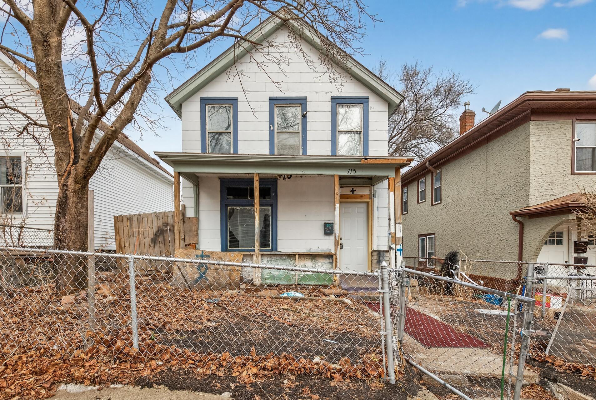 715 Hope Street