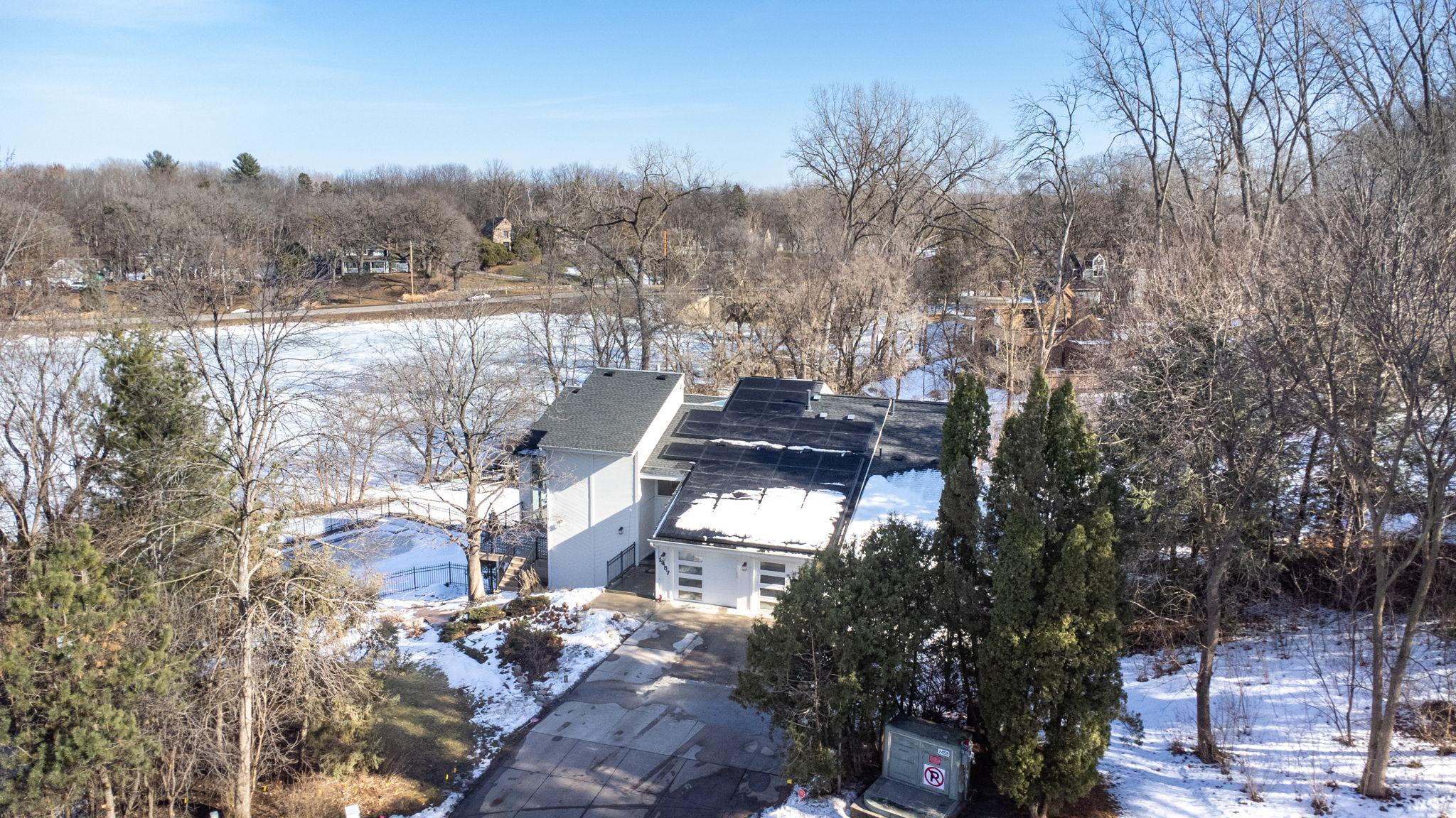 Little Canada, Minnesota, 55117, United States, 5 Bedrooms Bedrooms, ,4 BathroomsBathrooms,Residential,Active,2032077