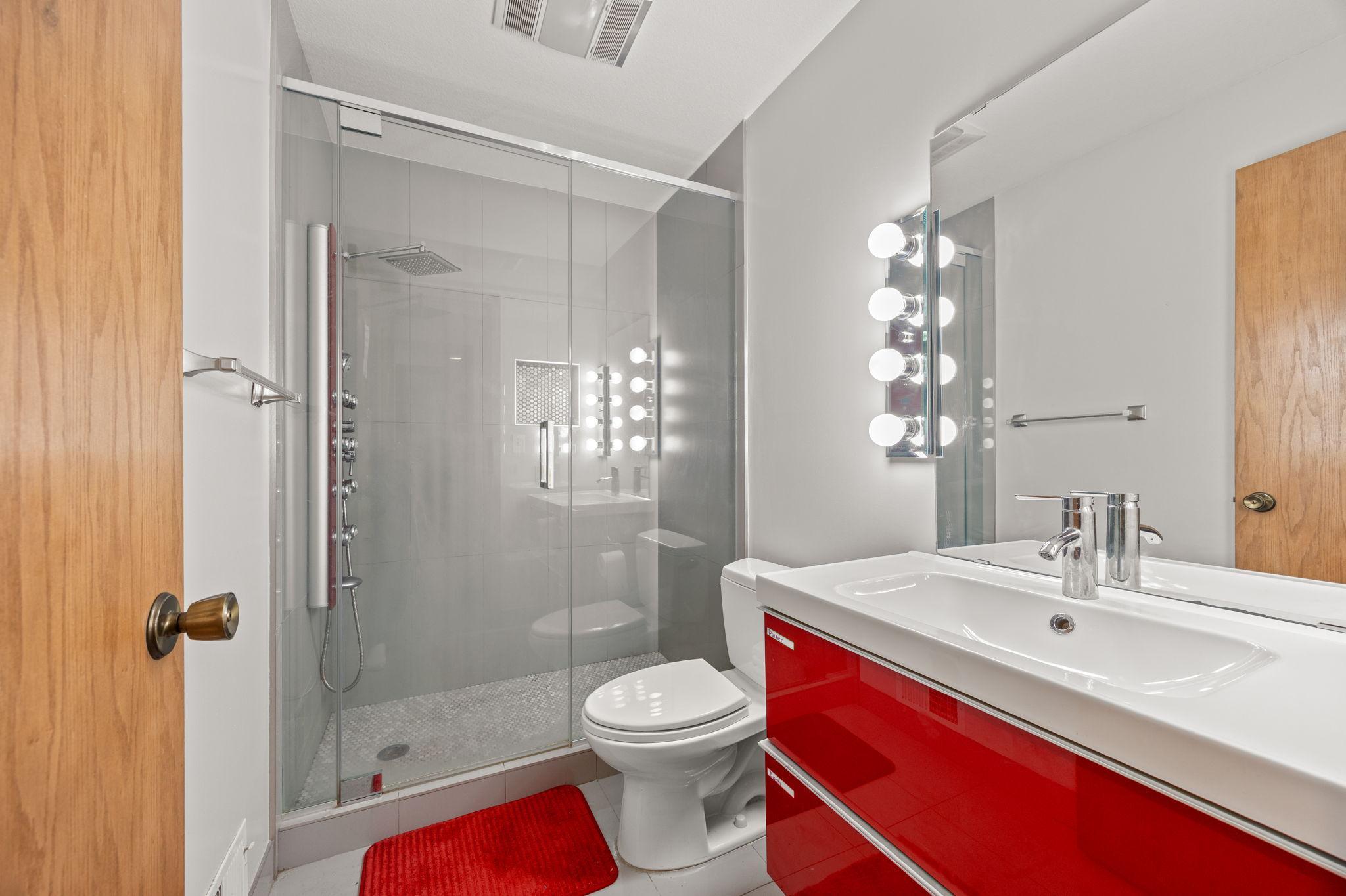 Little Canada, Minnesota, 55117, United States, 5 Bedrooms Bedrooms, ,4 BathroomsBathrooms,Residential,Active,2032077