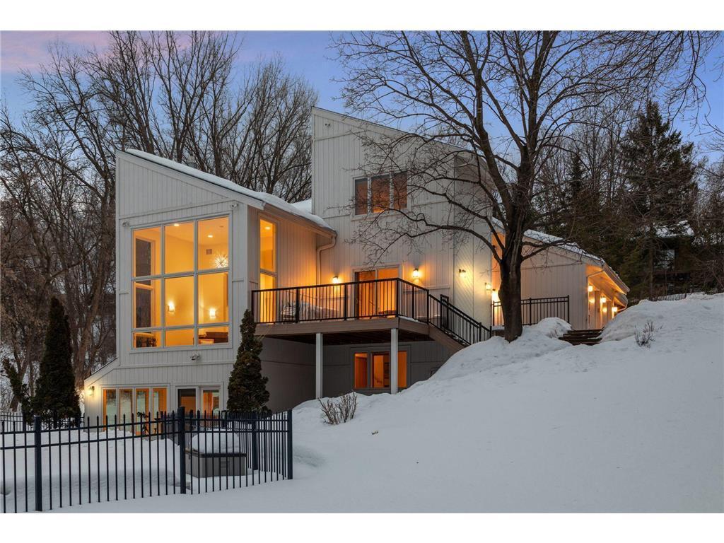 Little Canada, Minnesota, 55117, United States, 5 Bedrooms Bedrooms, ,4 BathroomsBathrooms,Residential,Active,2032077