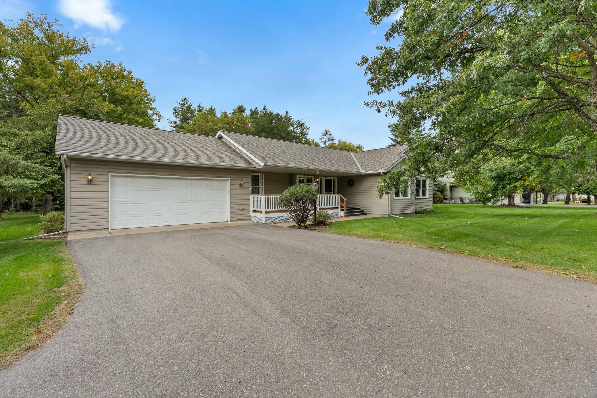 13867 Knollwood Drive