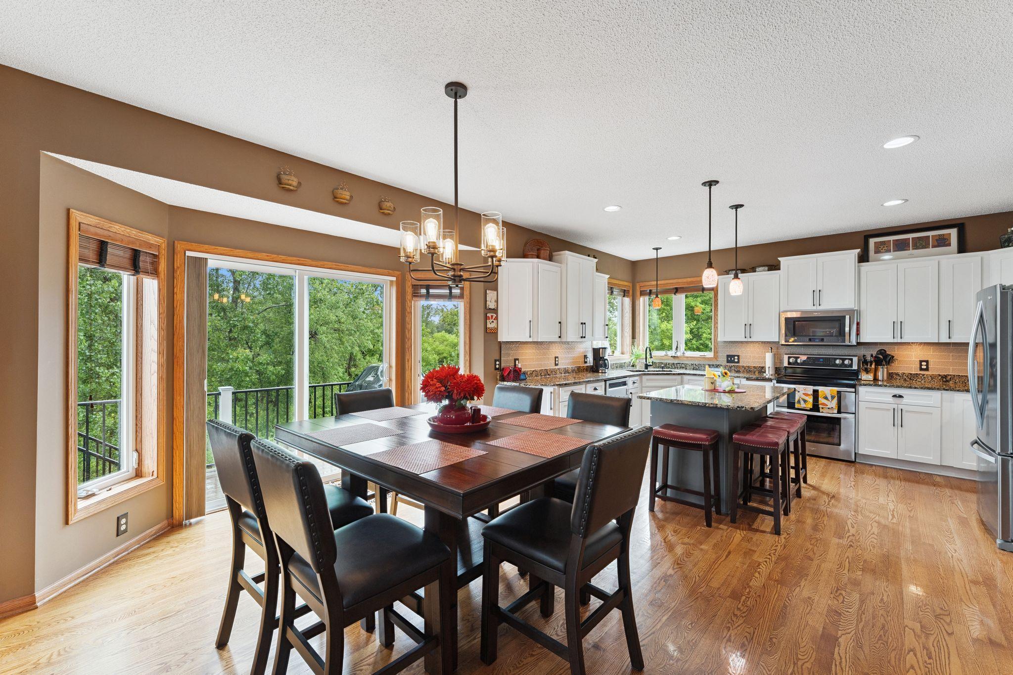 4829 Redpoll Court