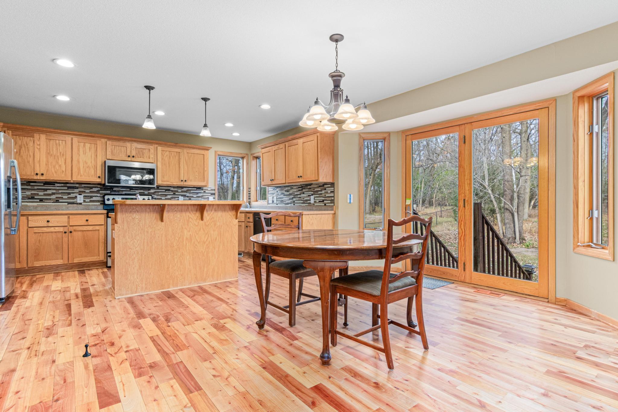 22922 Silverod Street NW