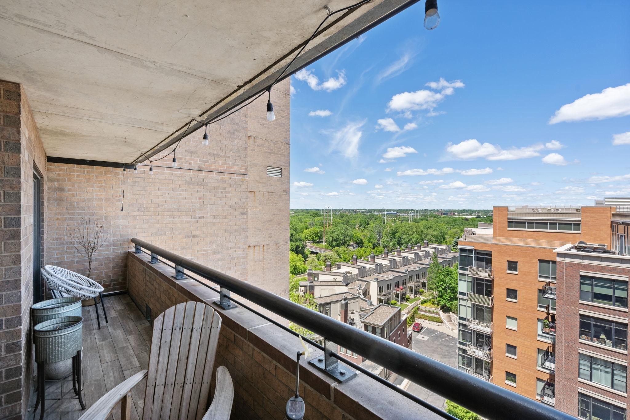 20 2nd Street NE P1008