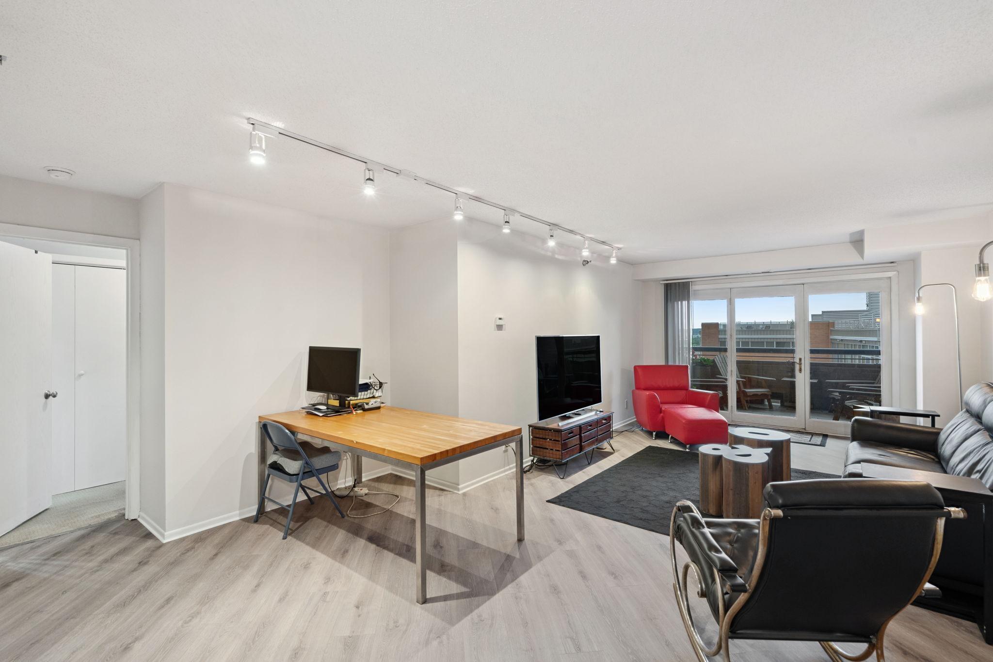 20 2nd Street NE P1008