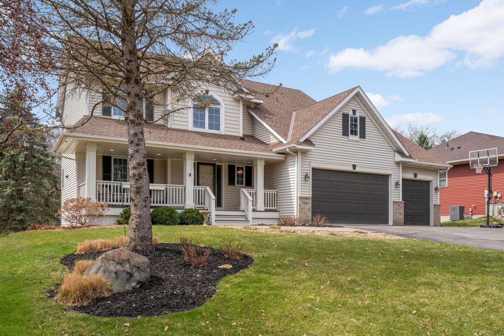 Photo of 7040 Isleton Avenue S, Cottage Grove, MN 55016 (MLS # 7051668)