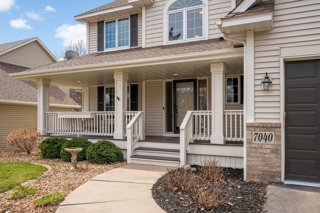 Photo of 7040 Isleton Avenue S, Cottage Grove, MN 55016 (MLS # 7051668)