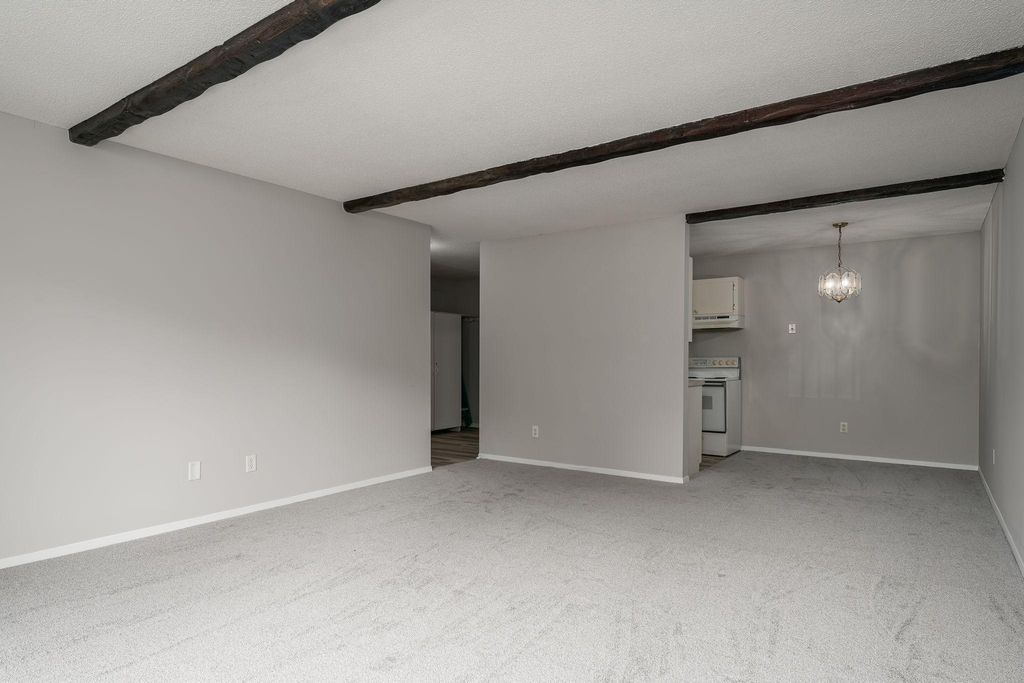 Photo of 2007 E 122nd Street #B15, Burnsville, MN 55337 (MLS # 7040571)