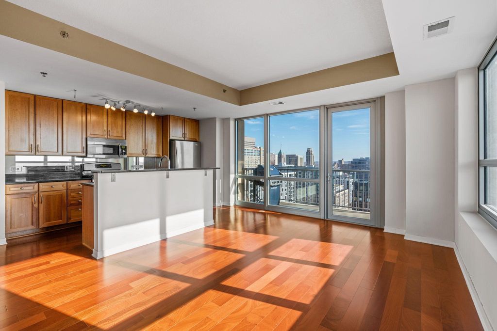 Photo of 929 Portland Avenue #2005, Minneapolis, MN 55404 (MLS # 7065584)