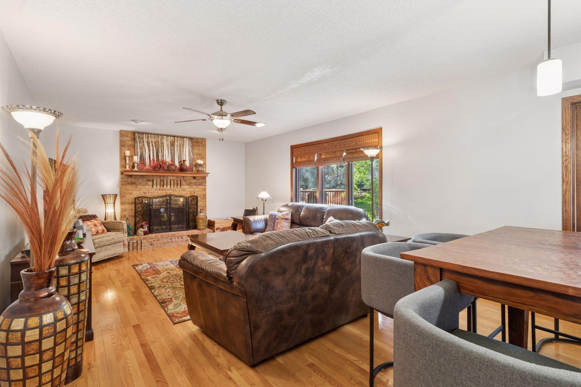 13104 Highpoint Curve