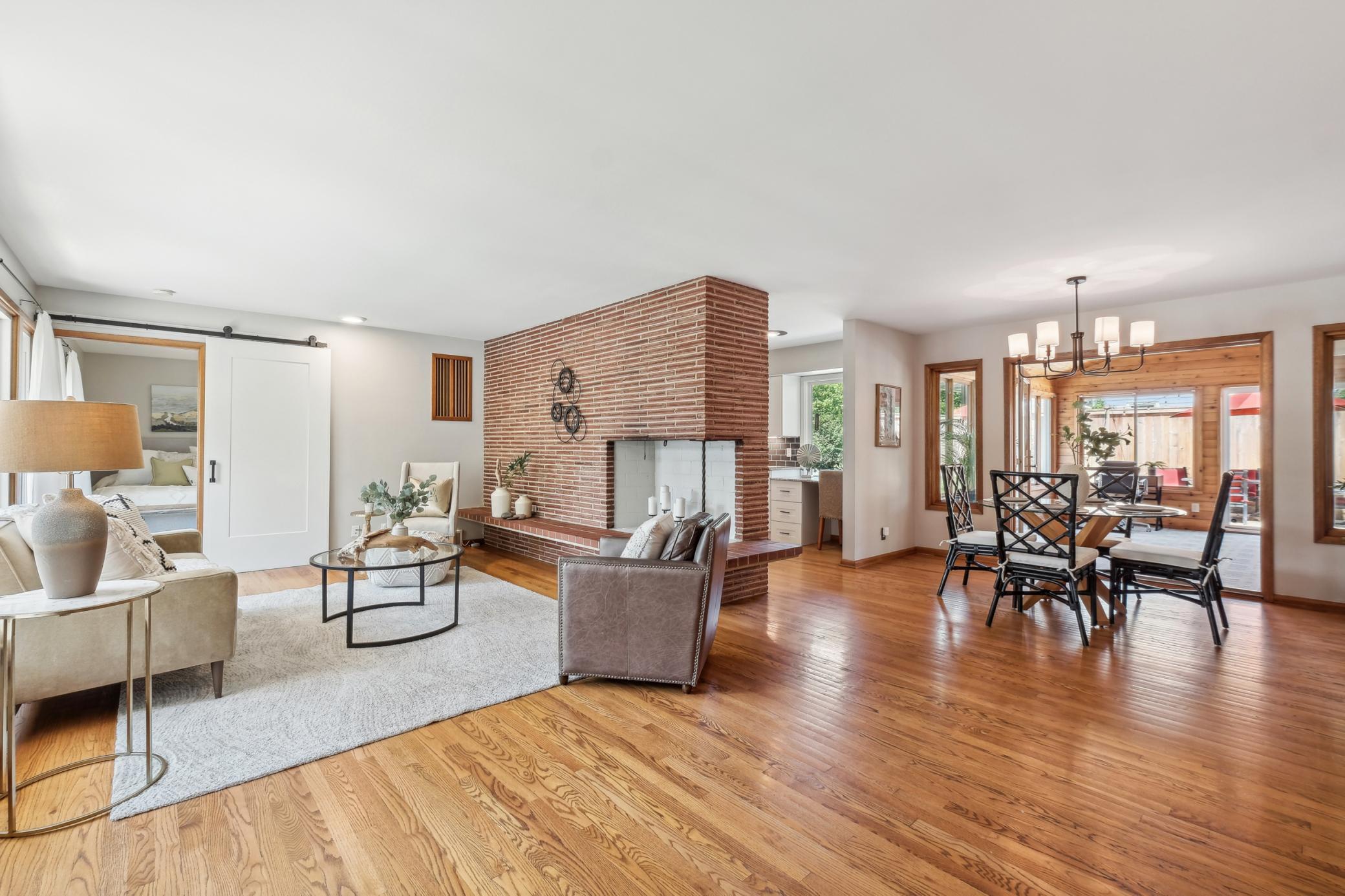 3847 Huntington Avenue