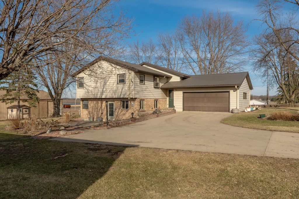 Photo of 10460 County Road 50, Cologne, MN 55322 (MLS # 7044115)