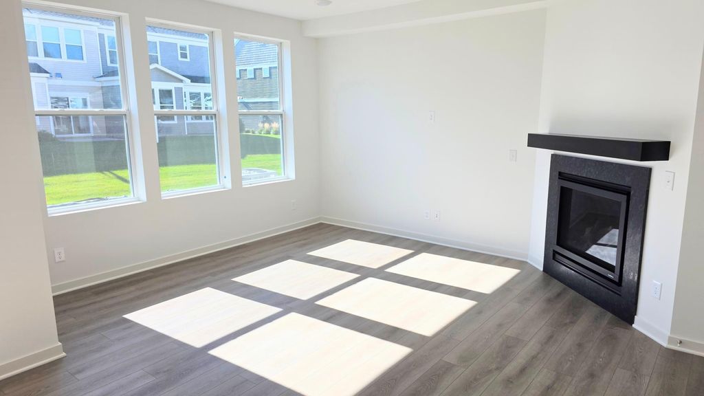 Photo of 4745 AirLake Drive, Woodbury, MN 55129 (MLS # 7009611)