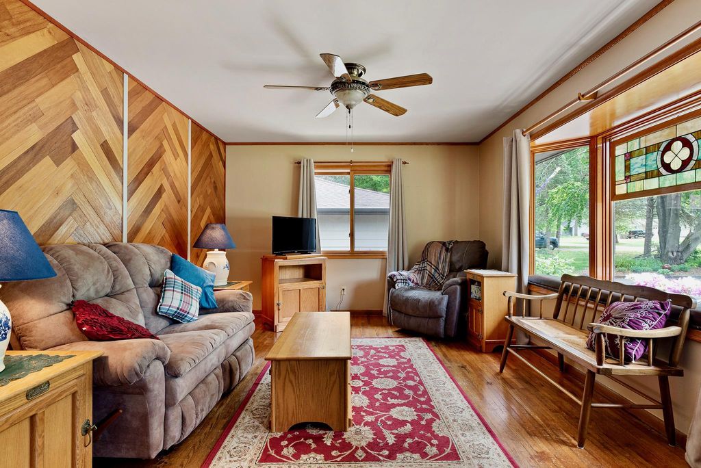 Photo of 5584 266th Street, Wyoming, MN 55092 (MLS # 7024085)