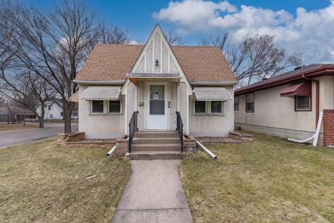 227 Maryland Avenue W Saint Paul MN 55117