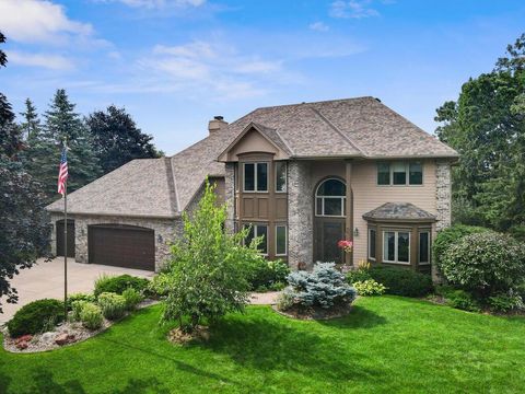 826 Hidden Meadow Trail Eagan MN 55123