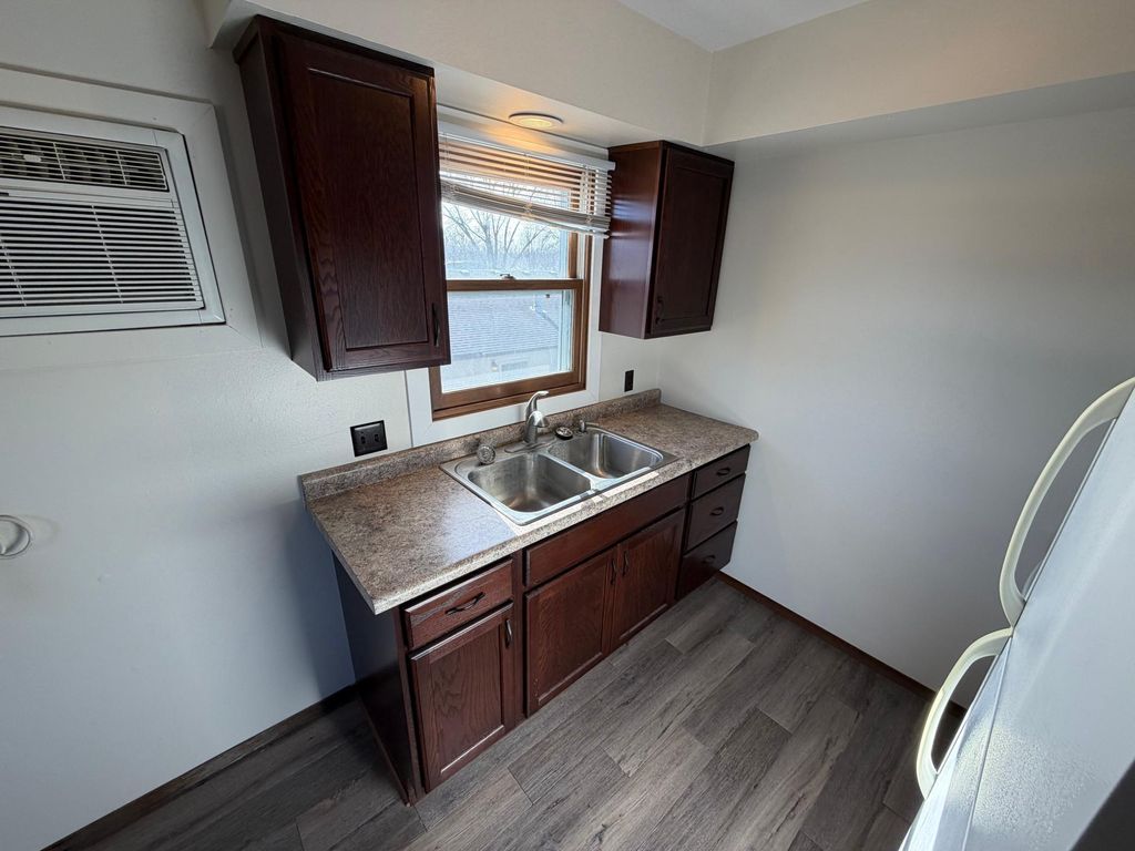 Photo of 706 1st Street S, Willmar, MN 56201 (MLS # 7018109)