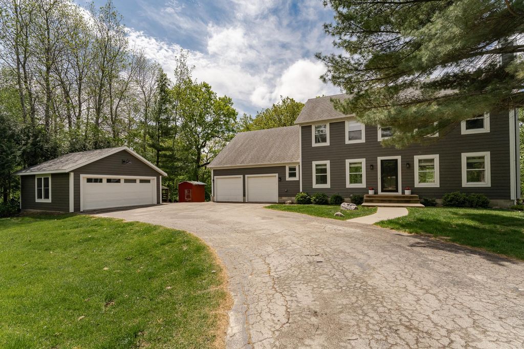 Photo of 9420 Fabian Street NE, Byron, MN 55920 (MLS # 7012985)