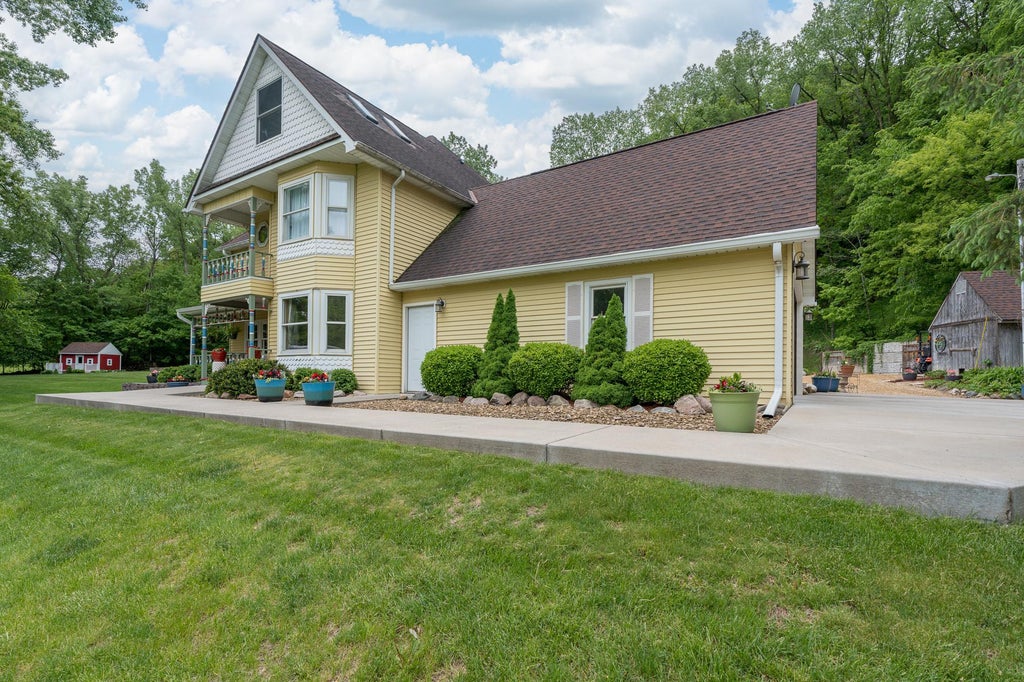 Photo of 48194 Old River Bluff Road, Saint Peter, MN 56082 (MLS # 7111840)