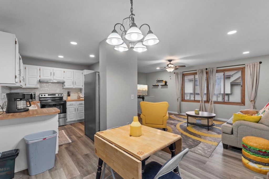Photo of 3815 Brookdale Circle N, Brooklyn Park, MN 55443 (MLS # 7079107)