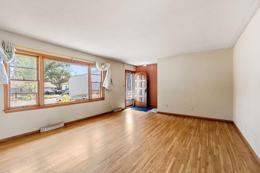 Photo of 5849 Boone Avenue N, New Hope, MN 55428 (MLS # 7021556)