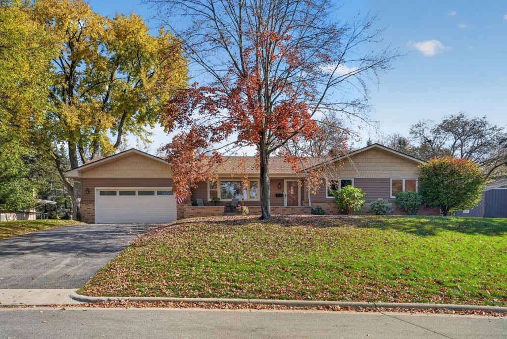 Photo of 5615 Dale Avenue, Edina, MN 55436 (MLS # 7160890)