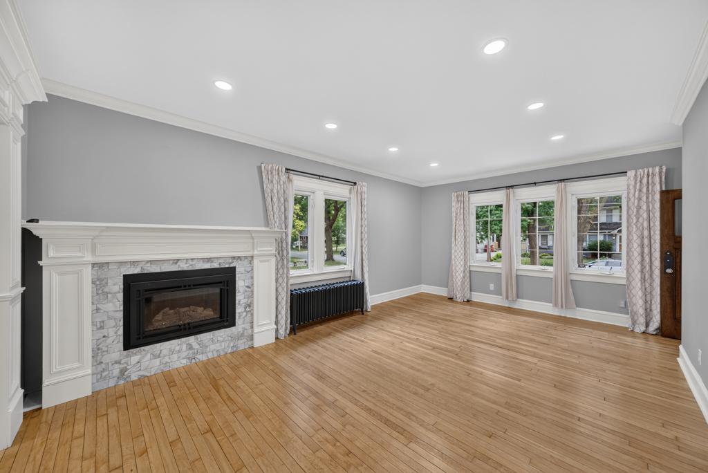 Photo of 837 1st Street NW, Rochester, MN 55901 (MLS # 7095826)