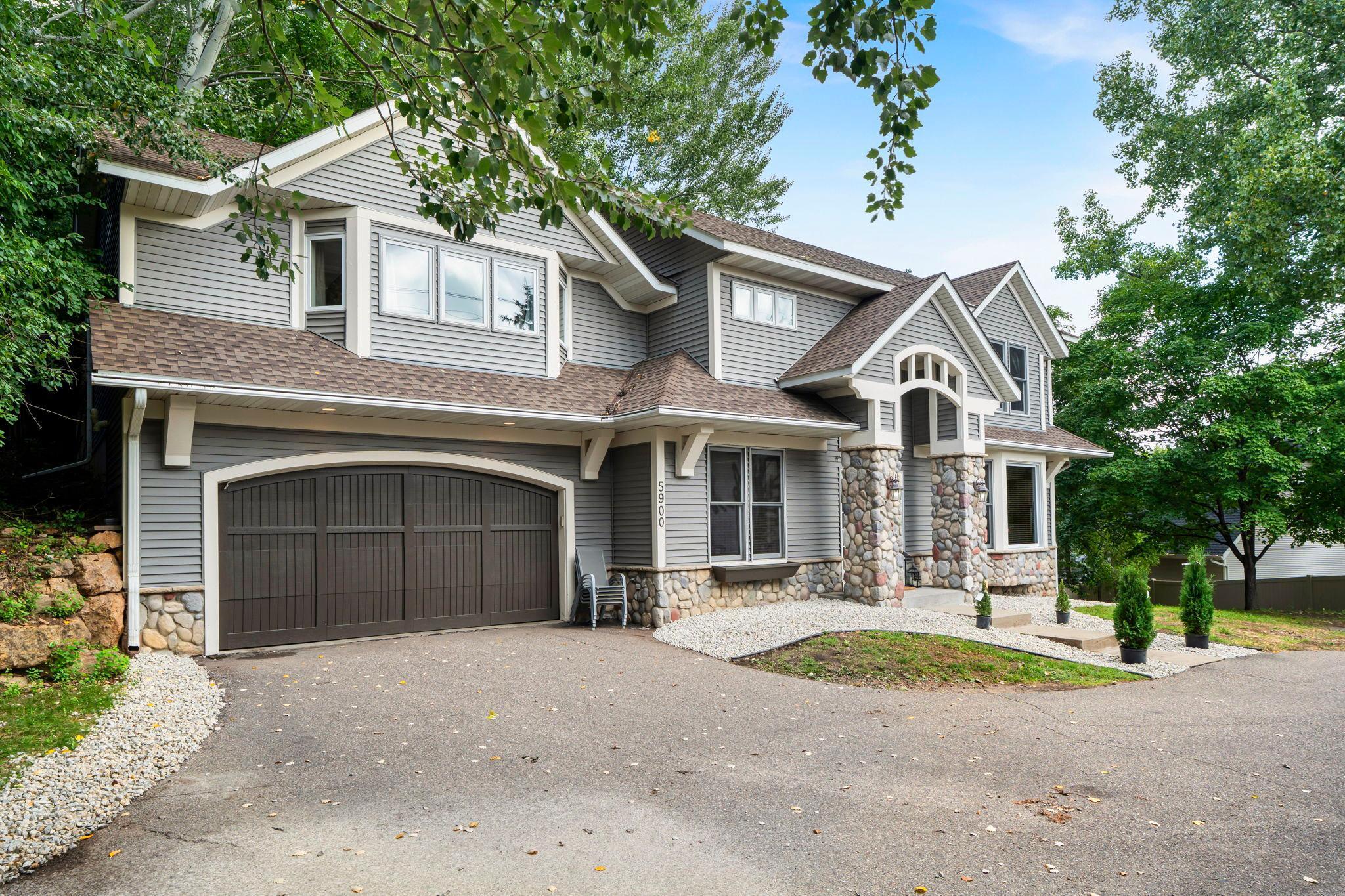 5900 Vernon Avenue S