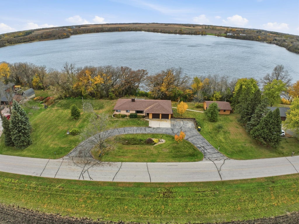 Photo of 4680 15th Street NE, Willmar, MN 56201 (MLS # 7164435)