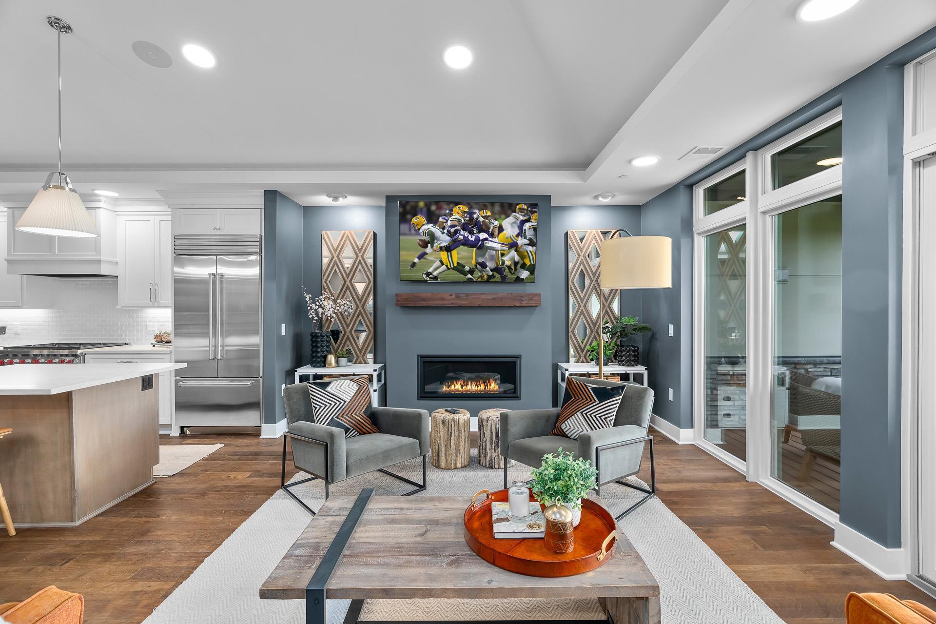 1 Hill Farm Road 302