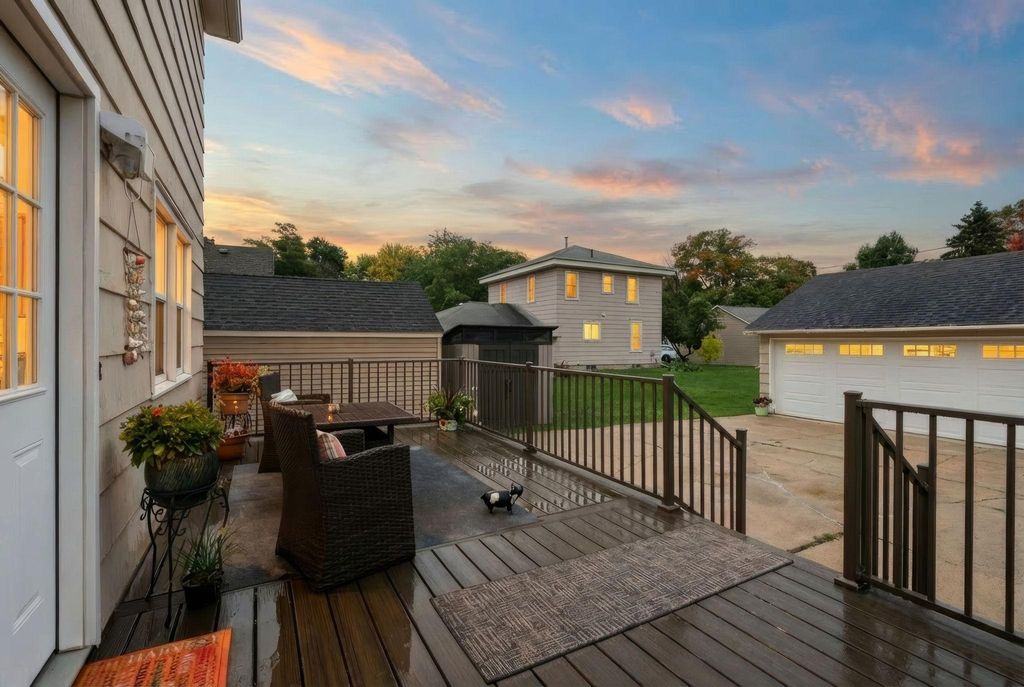 Photo of 705 11th Avenue NW, Austin, MN 55912 (MLS # 6824298)