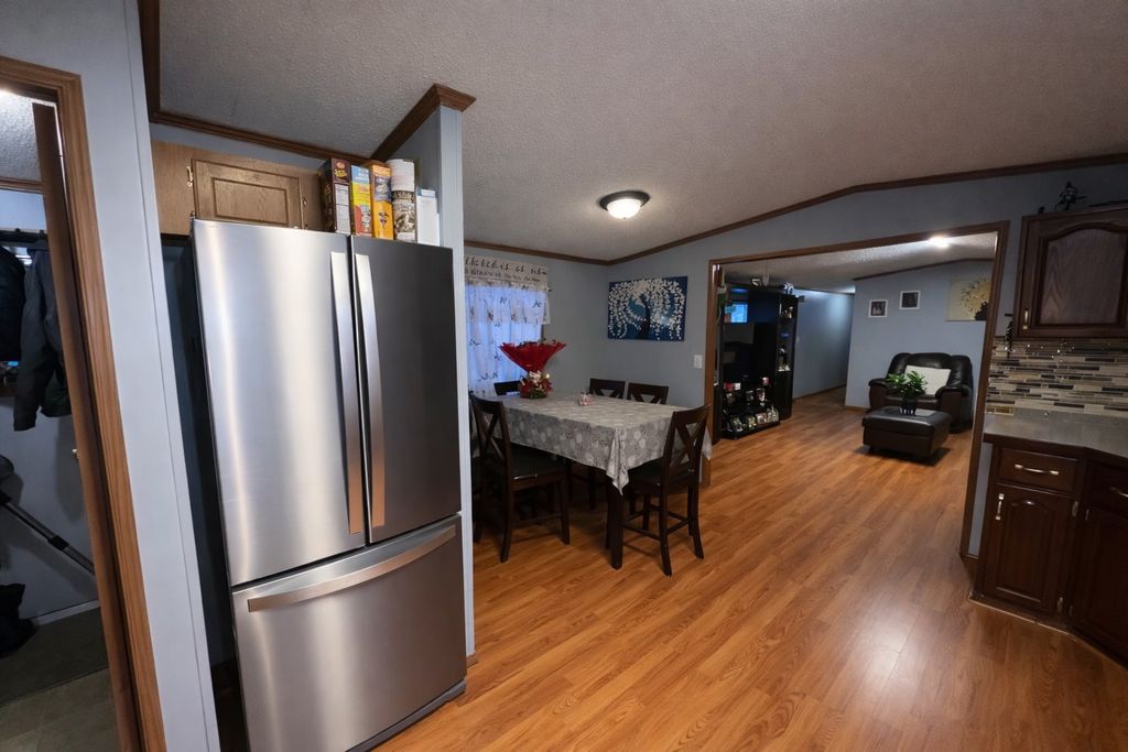 Photo of 4665 Prior Ave Ave N, Arden Hills, MN 55112 (MLS # 7021578)