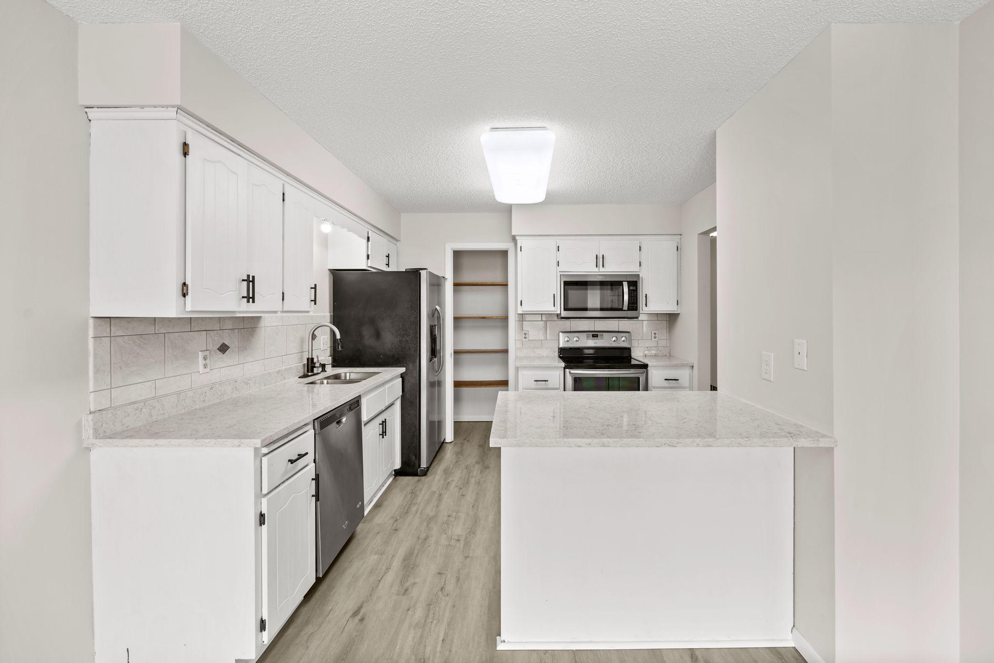 1049 Greenhaven Drive