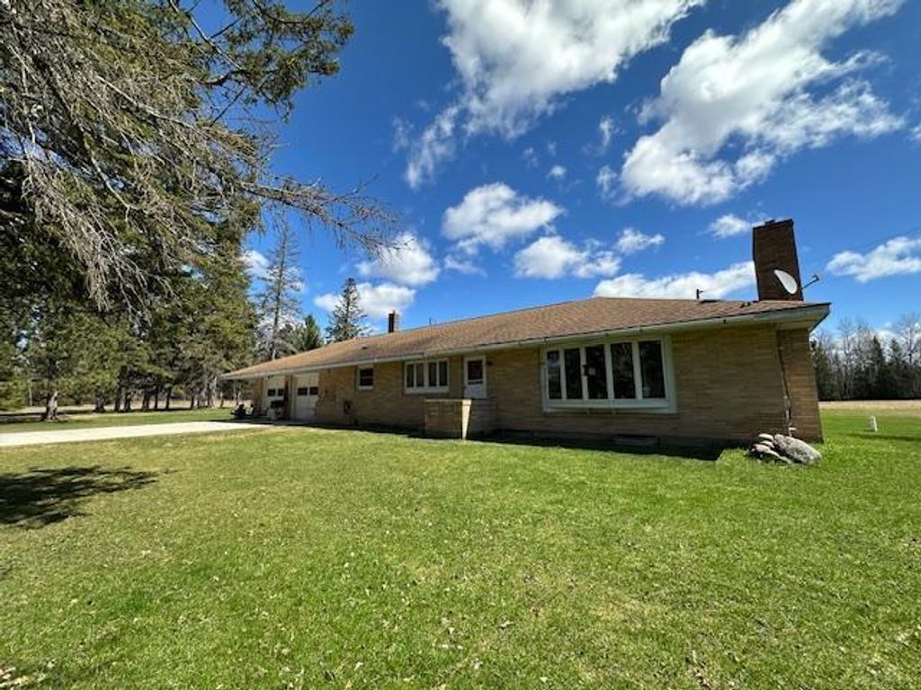 Photo of 21188 State Highway 65, Goodland, MN 55742 (MLS # 7061482)
