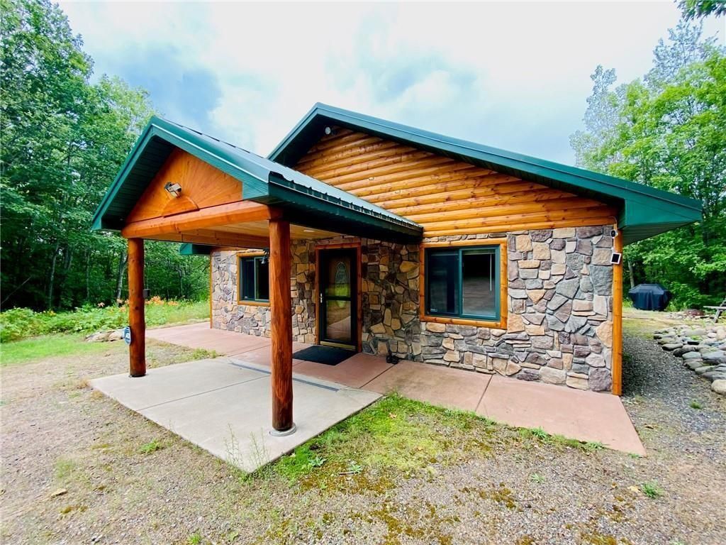 Photo of 26775 Freedom Valley Drive, Washburn, WI 54891 (MLS # 7058052)