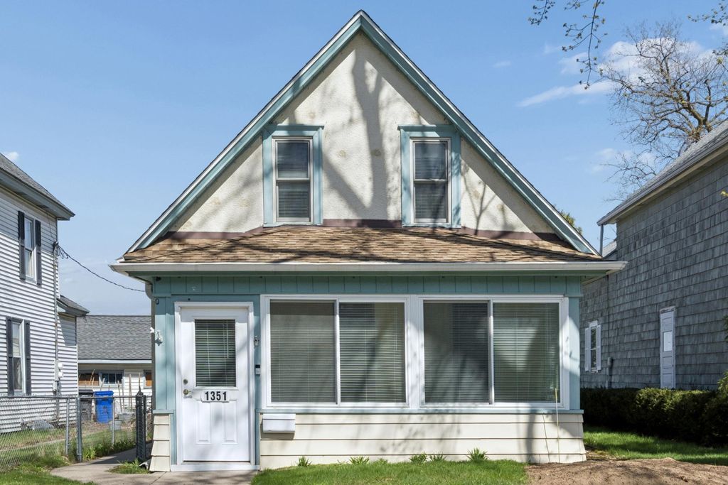 Photo of 1351 Ames Avenue, Saint Paul, MN 55106 (MLS # 7057013)