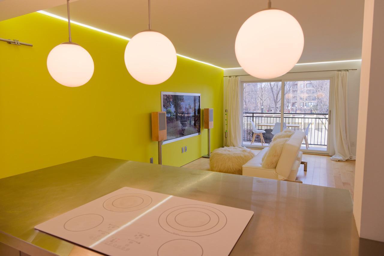 1225 Lasalle Avenue 404