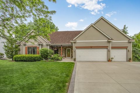 1636 Spinaker Drive Woodbury MN 55125