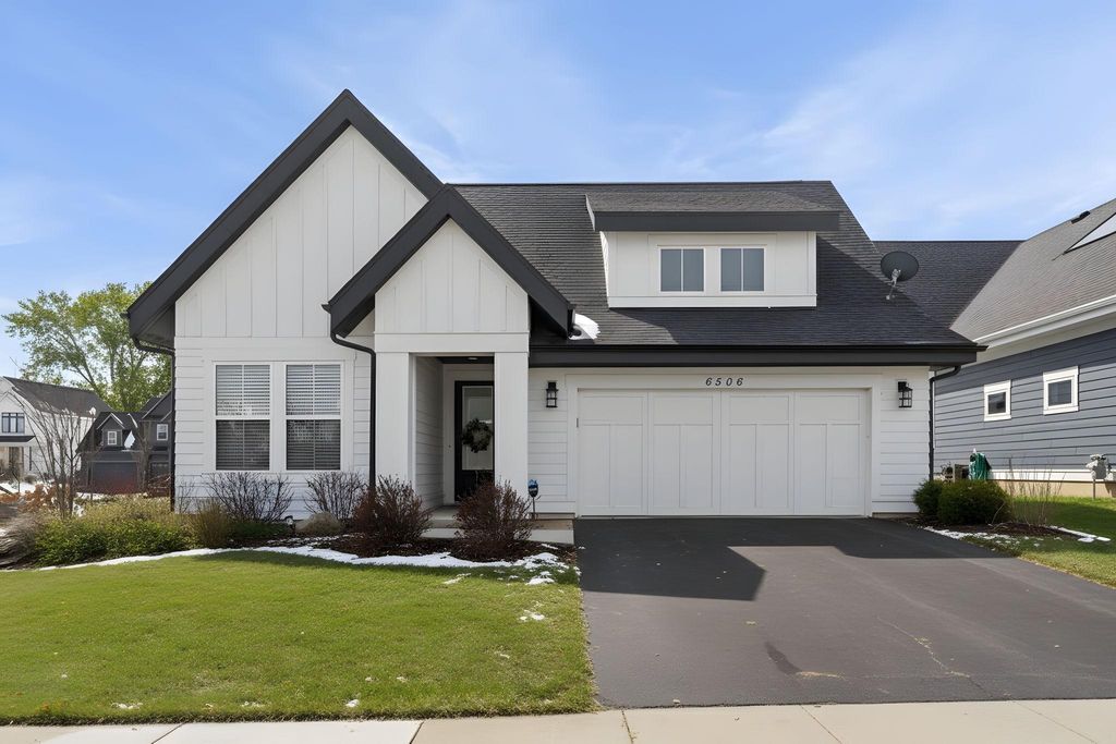 Photo of 6506 Harvest Way, Chaska, MN 55318 (MLS # 6823429)
