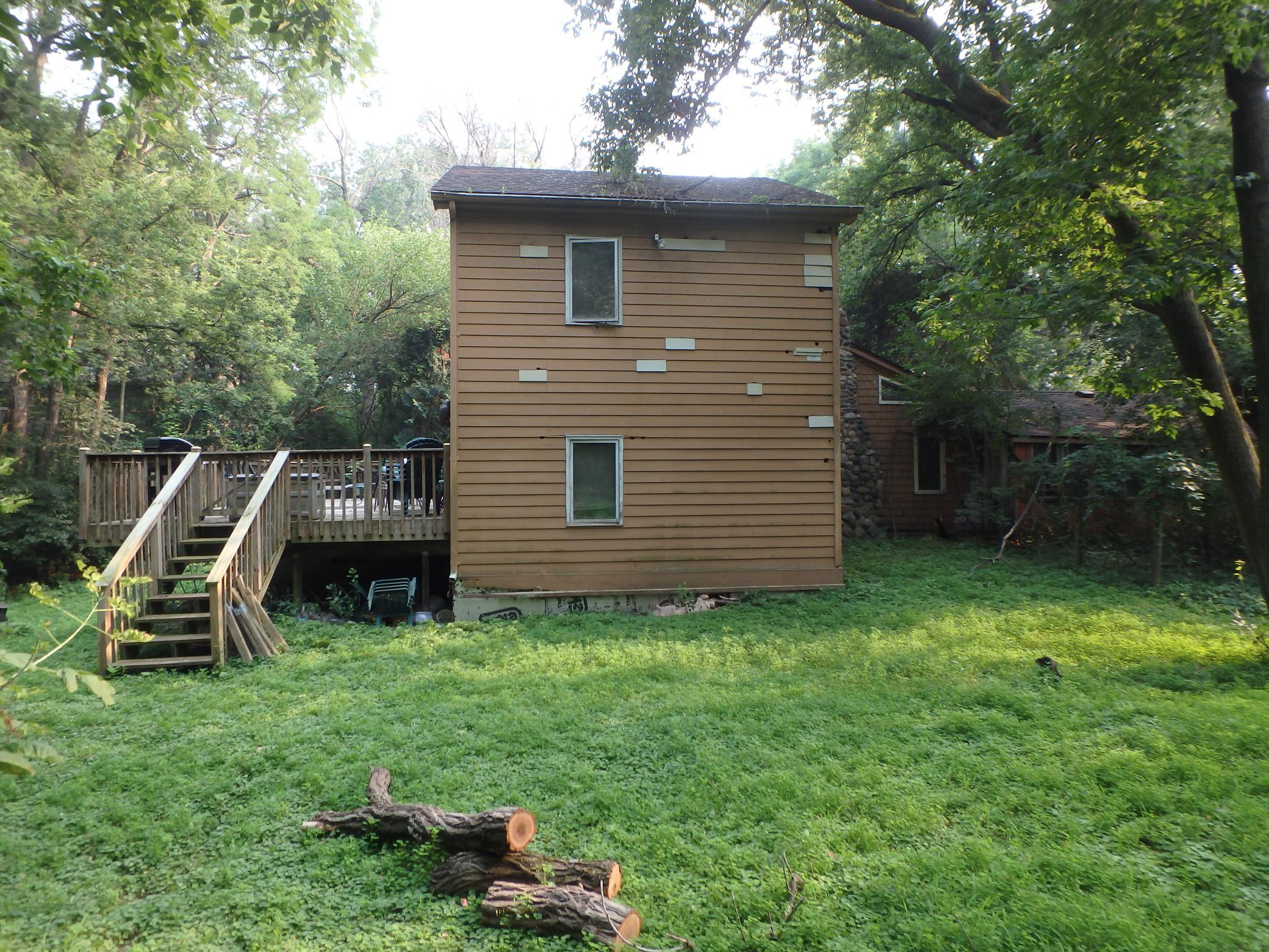 15320 Highwood Drive