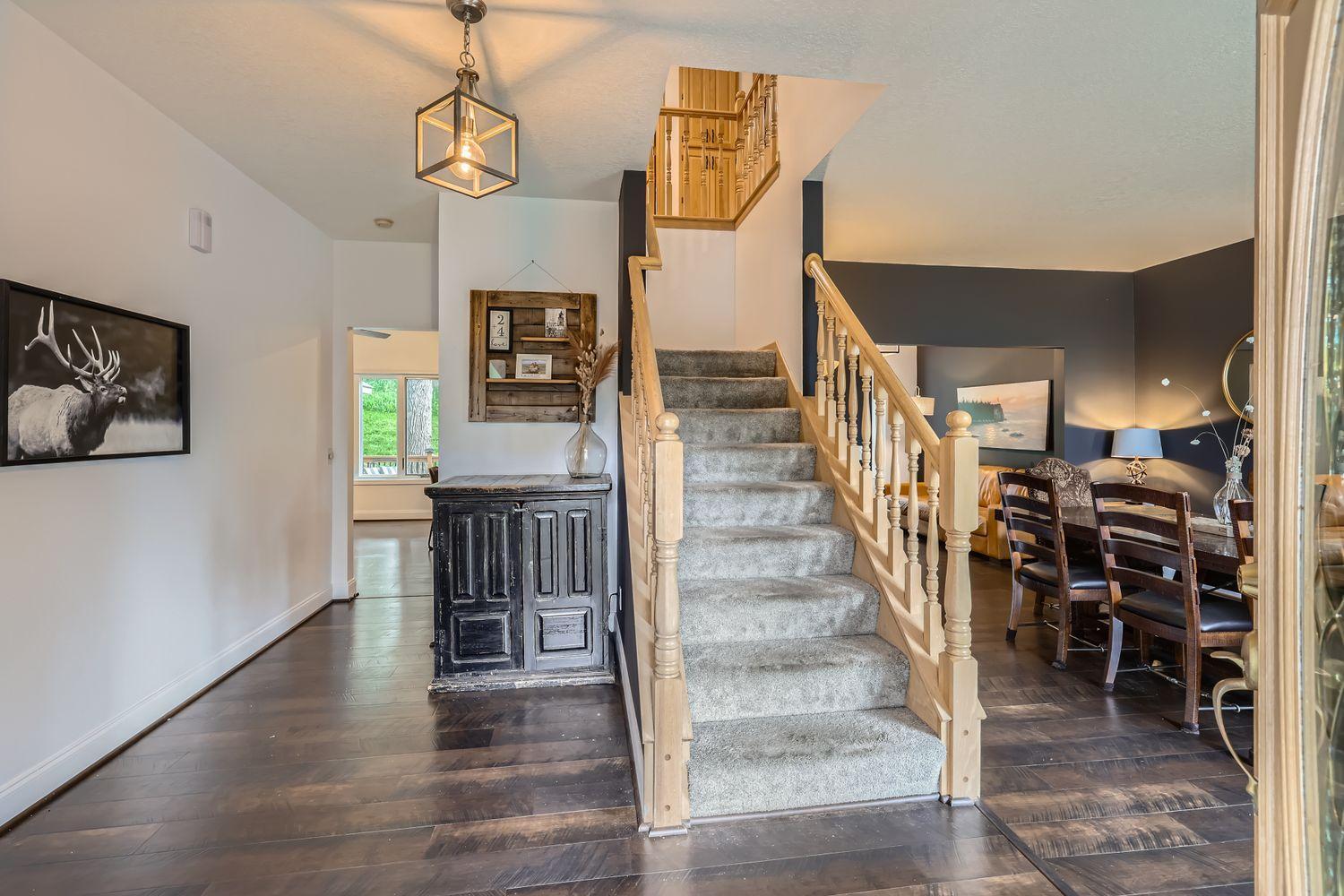 14925 Oak Ridge Court W