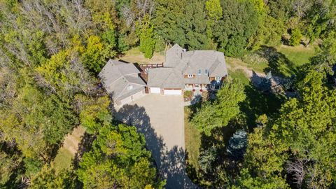 1811 Lake Lucy Lane Chanhassen MN 55331